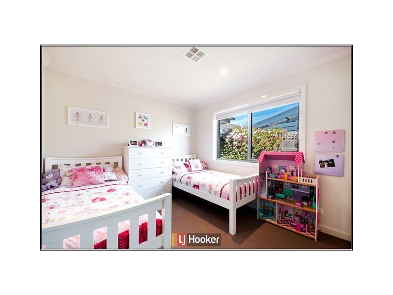 26 Charlotte Barton Street, Franklin ACT 2913