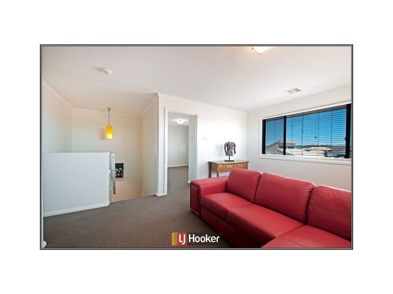 4 Charlotte Barton Street, Franklin ACT 2913