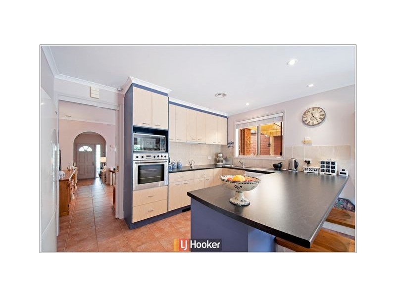 52 Wanderer Court, Amaroo ACT 2914