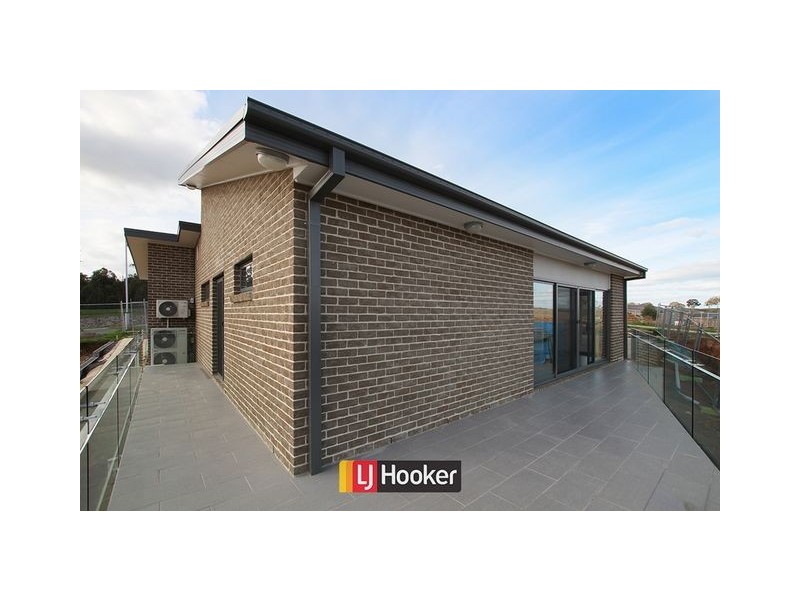 77 Djerrkura Street, Bonner ACT 2914