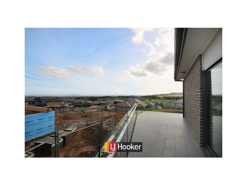 77 Djerrkura Street, Bonner ACT 2914