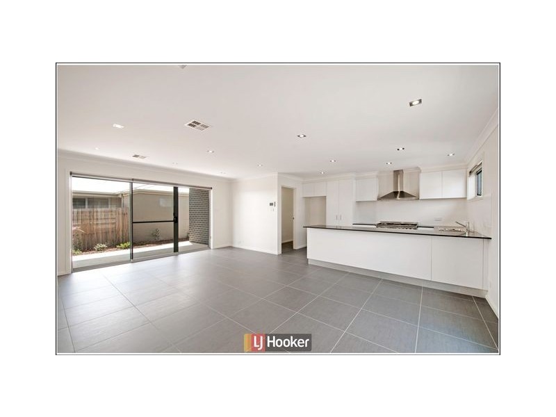 27 Turbayne Crescent, Forde ACT 2914