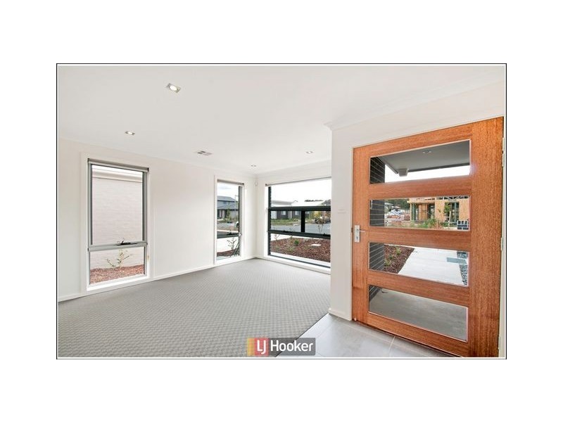 27 Turbayne Crescent, Forde ACT 2914