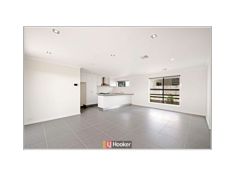 27 Turbayne Crescent, Forde ACT 2914