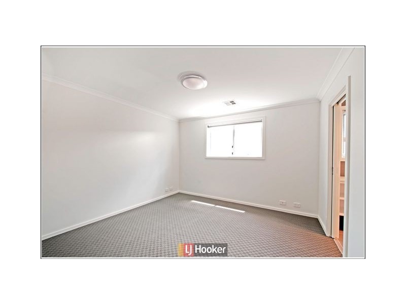 27 Turbayne Crescent, Forde ACT 2914