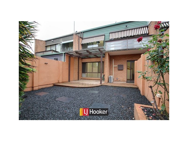 4 Waramanga Place, Waramanga ACT 2611