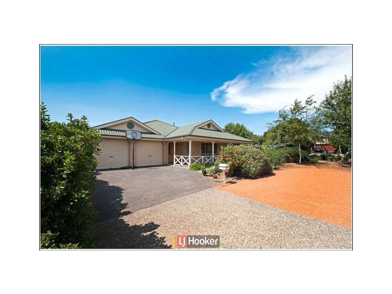 5 Dimby Street, Harrison ACT 2914