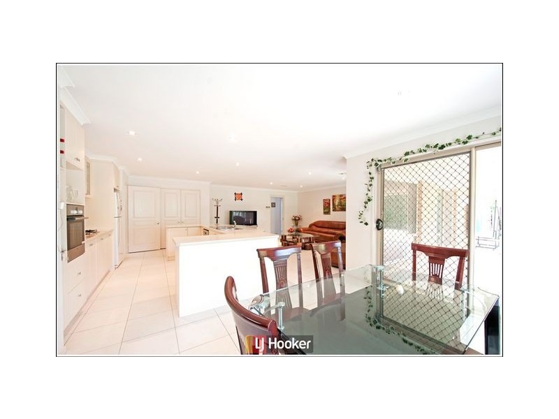 5 Dimby Street, Harrison ACT 2914