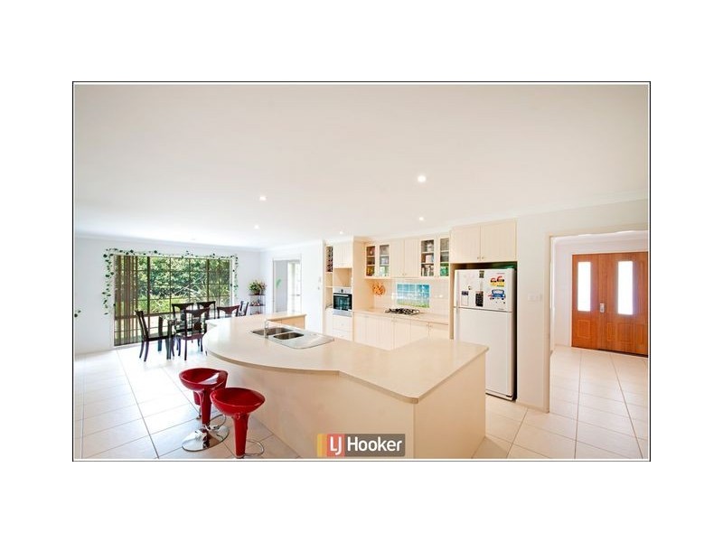 5 Dimby Street, Harrison ACT 2914