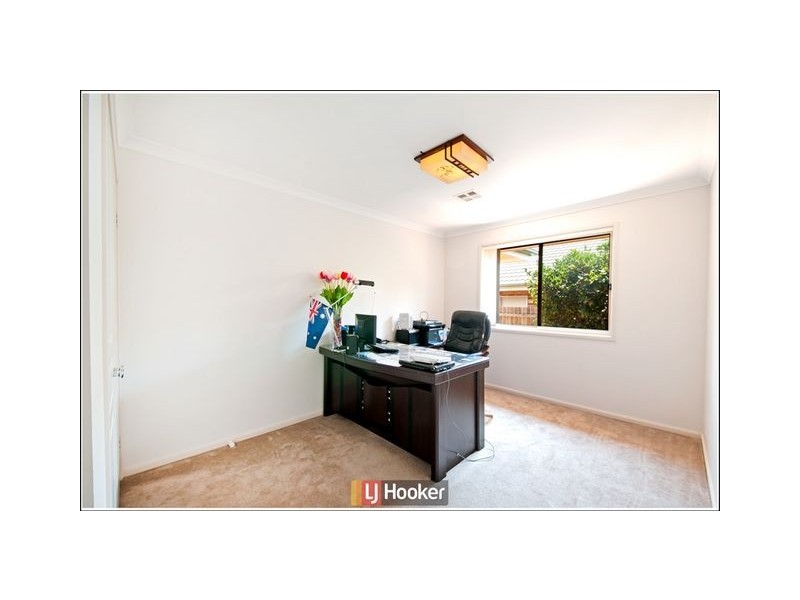 5 Dimby Street, Harrison ACT 2914