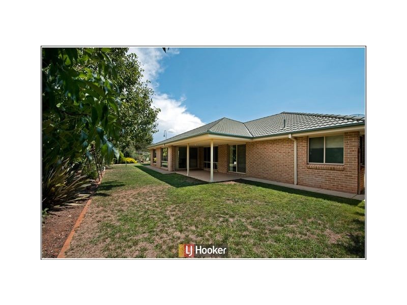 5 Dimby Street, Harrison ACT 2914