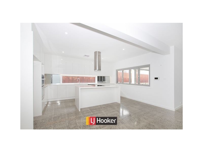 12 Villaret Street, Harrison ACT 2914