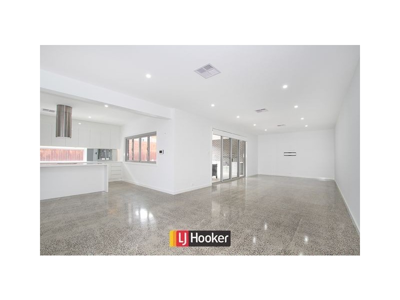 12 Villaret Street, Harrison ACT 2914