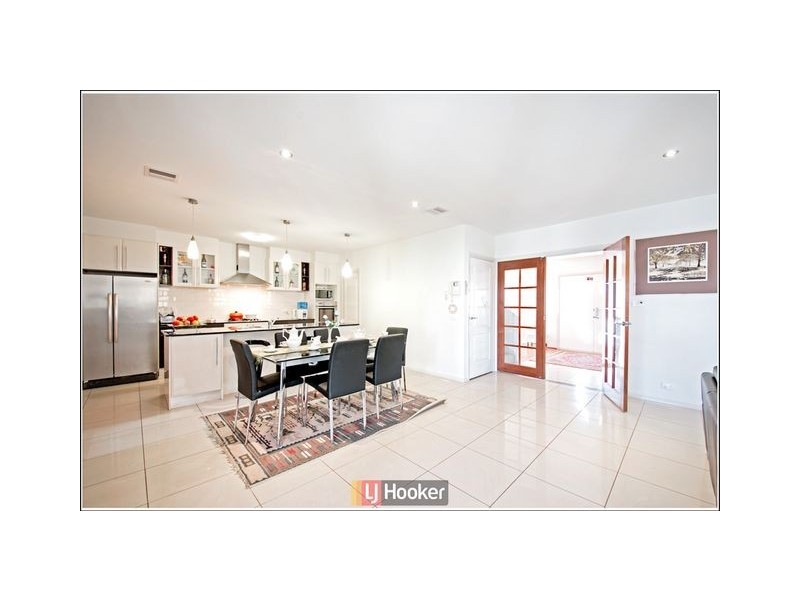 356 Anthony Rolfe Avenue, Harrison ACT 2914