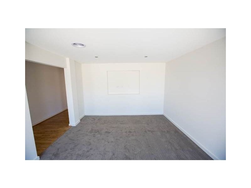 31 Djerrkura Street, Bonner ACT 2914