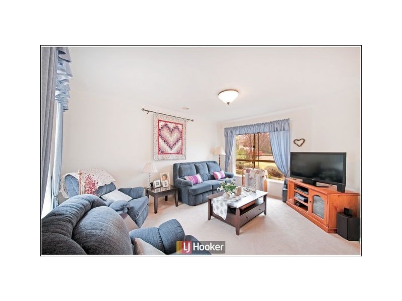32 Wanderer Court, Amaroo ACT 2914
