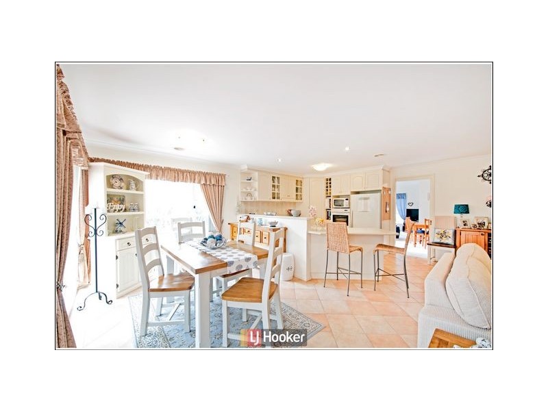 32 Wanderer Court, Amaroo ACT 2914