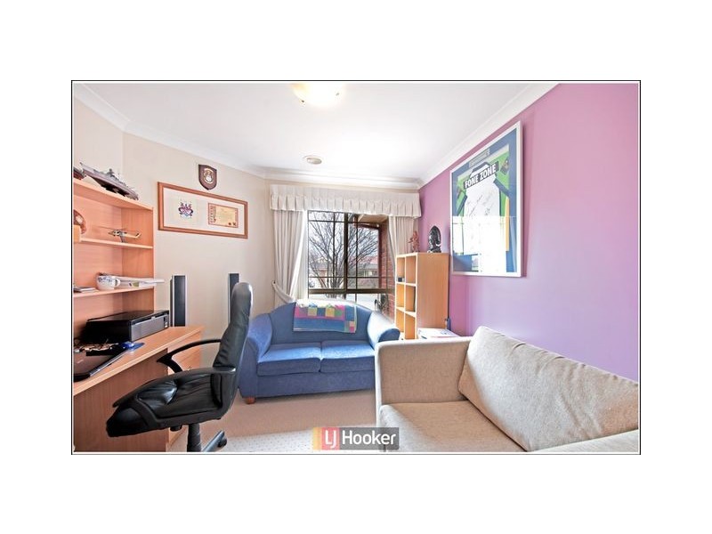 32 Wanderer Court, Amaroo ACT 2914