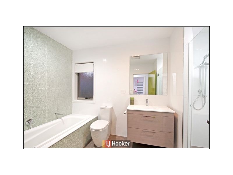 29 Benalla Street, Crace ACT 2911