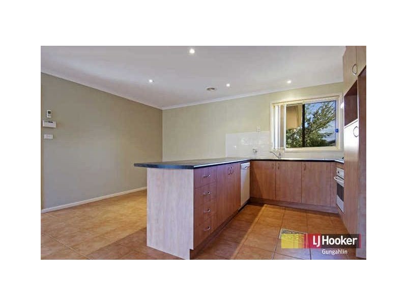 2 Sophia Street, Amaroo ACT 2914