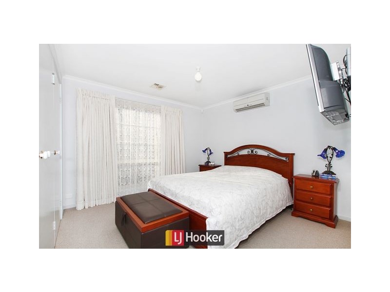2 Dandenong Court, Palmerston ACT 2913