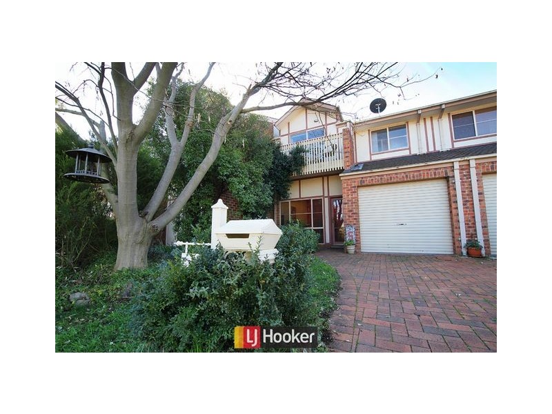 5 Noble Close, Ngunnawal ACT 2913