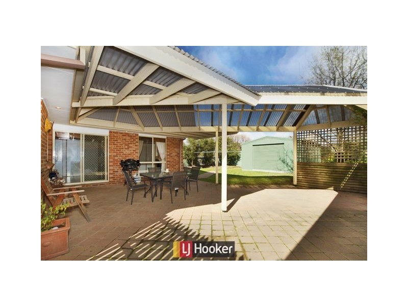 8 Cann Close, Palmerston ACT 2913