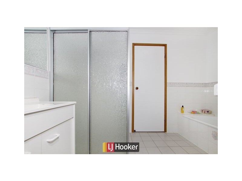 8 Cann Close, Palmerston ACT 2913