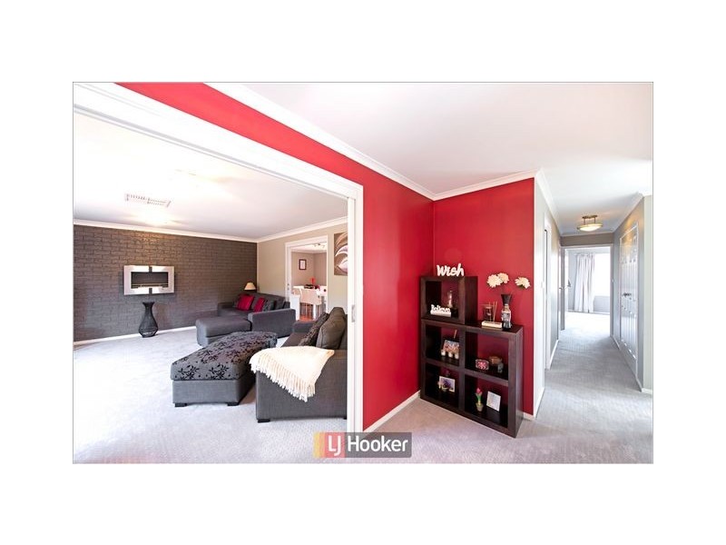 26 Hughes Crescent, Ngunnawal ACT 2913