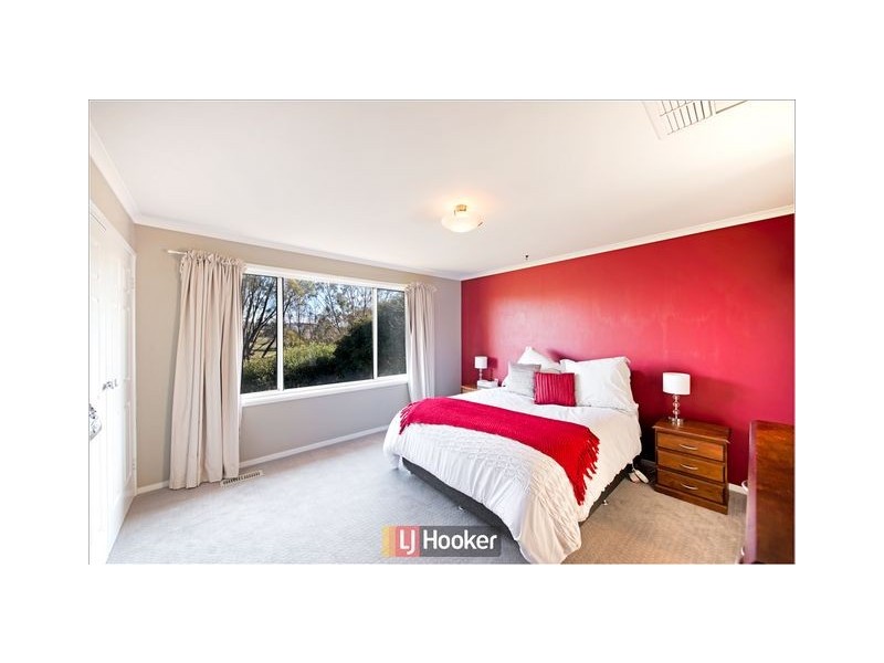 26 Hughes Crescent, Ngunnawal ACT 2913