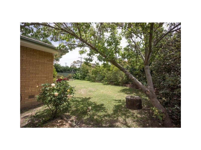 7 Henning Place, Kambah ACT 2902