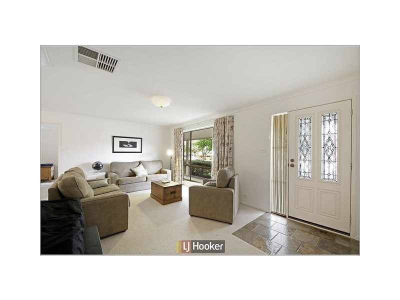 1 Knoll Place, Palmerston ACT 2913