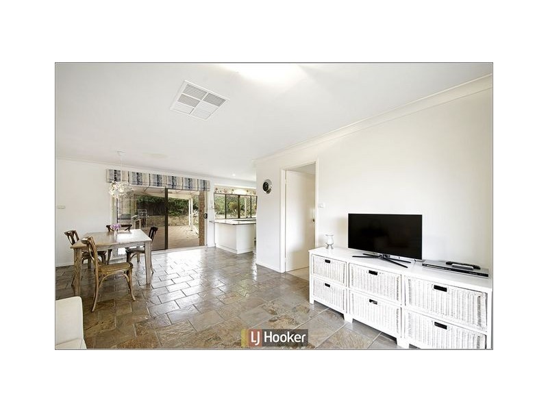 1 Knoll Place, Palmerston ACT 2913