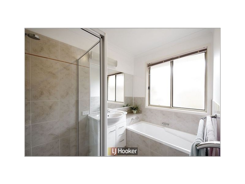 1 Knoll Place, Palmerston ACT 2913