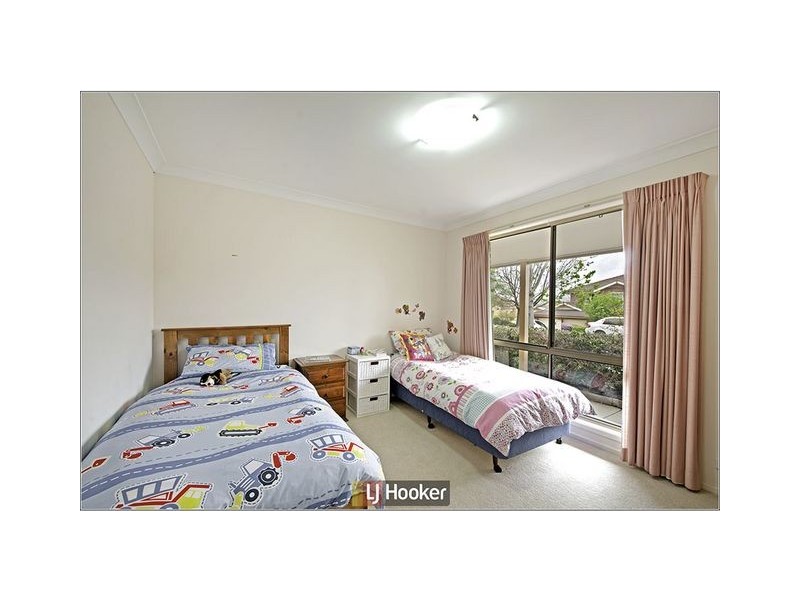 1 Knoll Place, Palmerston ACT 2913