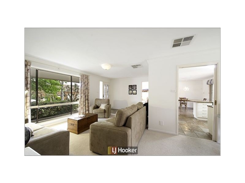 1 Knoll Place, Palmerston ACT 2913