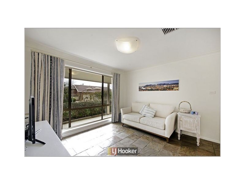 1 Knoll Place, Palmerston ACT 2913