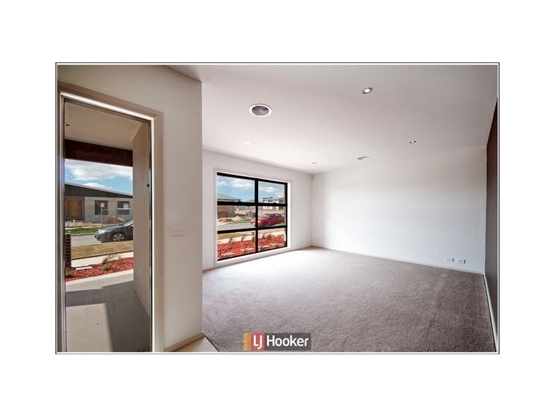 22 Lanaba Street, Crace ACT 2911