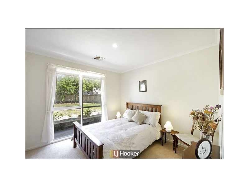 2 Sanderson Close, Flynn ACT 2615