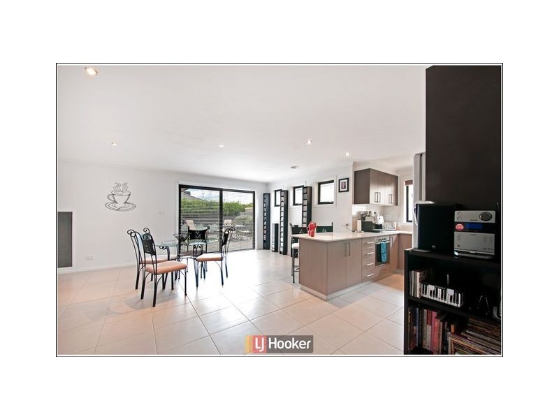 5 Wallaman Street, Harrison ACT 2914