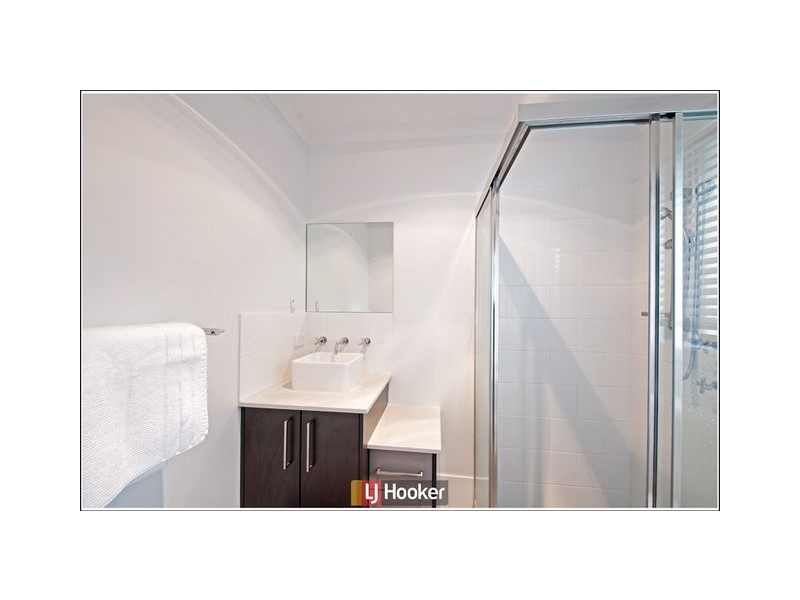 5 Wallaman Street, Harrison ACT 2914