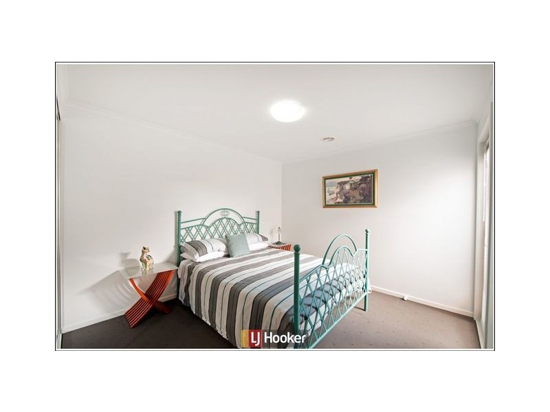 5 Wallaman Street, Harrison ACT 2914