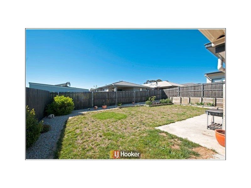 24 Eric De Salis Street, Macgregor ACT 2615