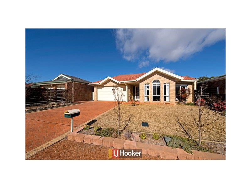 12 Bywaters Street, Amaroo ACT 2914