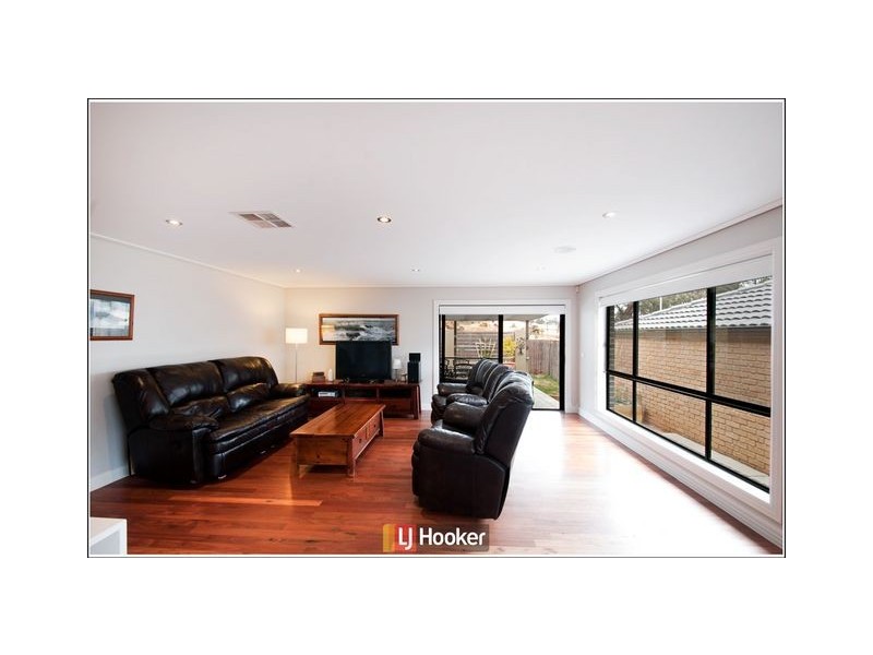 22 Renfree Street, Casey ACT 2913