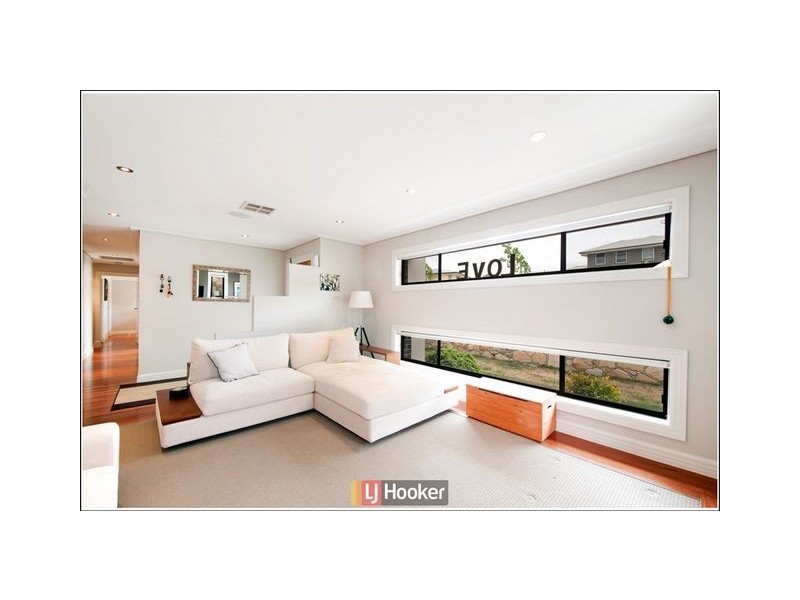 22 Renfree Street, Casey ACT 2913