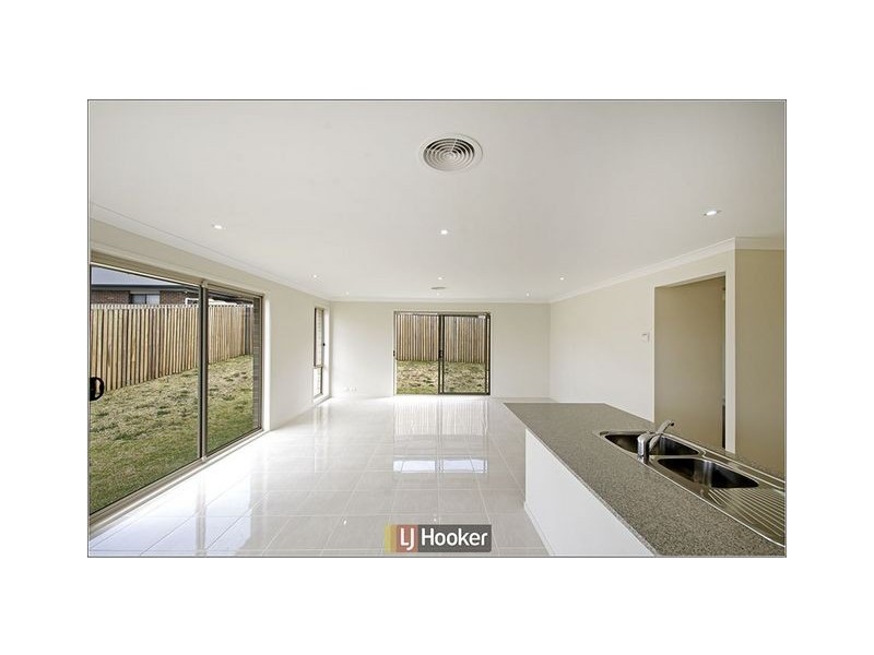 9 Bott Crescent, Casey ACT 2913