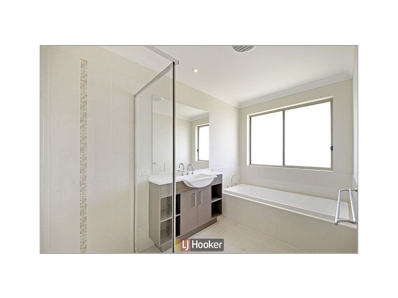 9 Bott Crescent, Casey ACT 2913