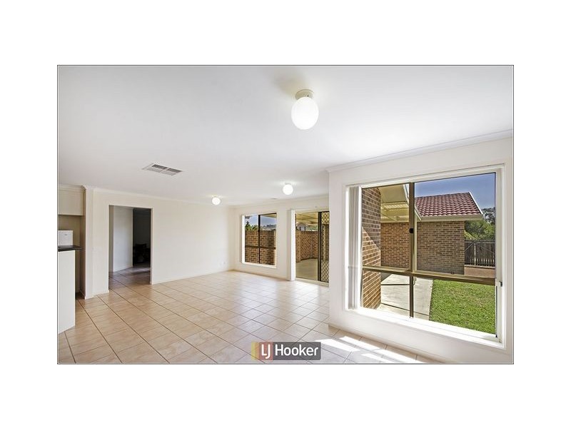 19 Ebeling Court, Nicholls ACT 2913