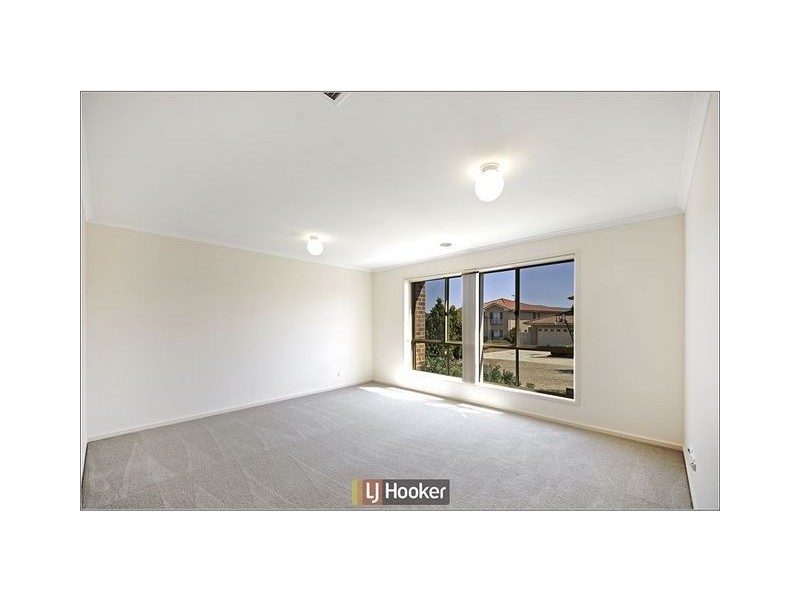19 Ebeling Court, Nicholls ACT 2913
